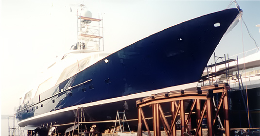 yacht refinishing